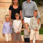 5c8a3ccd20000043046ee553