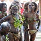 5c8b3a2c2500000d04ca58a4