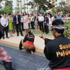 5c8b3a36230000dd04246971