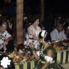 5c8b7cf02400000a05a4d83f