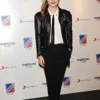 5c8b7d09360000c81a6d35af