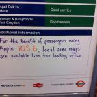 Se recuerda a los pasajeros que usan el iOS6 de Apple que hay disponibles mapas del área en las oficinas.