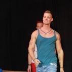 5c8b7aa4240000f404a4d21c