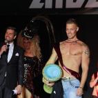 5c8b7aa6230000dd0424d622