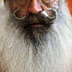 5c8b5e172400000a05a4887f