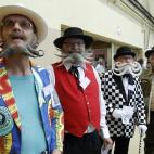 5c8b5e172400006b054d4bd7