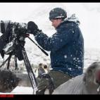 5c8af327240000f404a3f142