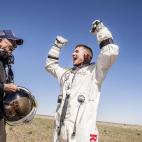 5c8acd42250000580681c682