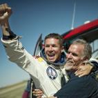 5c8acd432000009d036fc6cf