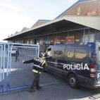 Los detenidos en la operación policial denominada 'Chequian-Emperador' desplegada en toda España por la Policía Nacional contra el blanqueo de capitales llevada a cabo contra la mafia china ascienden a 74.