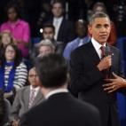 5c8b761d200000450470d22c