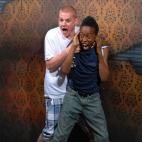 5c8ace19250000bd0581c7f6