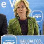 La ex presidenta de la Comunidad de Madrid del Partido Popular anunció que tenía un "un bulto" en febrero de 2011. Dejó la vida política, se trató con éxito, volvió y dimitió en septiembre de 2012.
