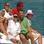 5c8aab64250000520681860b