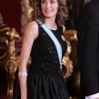 5c8aab692500000704c96c25