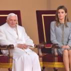 5c8aab6b250000e203c96c2c