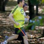 El presidente de la Xunta y candidato a la reelección, Alberto Nuñez Feijóo, practica deporte en la jornada de reflexión.