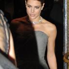 5c8b7ed0200000430470e8b9