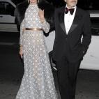 5c8b7ed3240000f404a4dd79