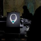 5c8b7ed72000009e0470e8cd