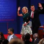 5c8acef32500000d04c9afa3