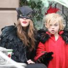 5c8a374b2400000a05a2cc13