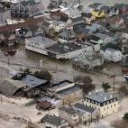 5c8acf7a230000d50423c064