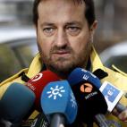 El jefe de servicio del SAMUR, Fernando Prados, atiende a los medios de comunicación en las inmediaciones del Madrid Arena