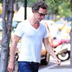 5c8b1fb8240000f7054ce8ad