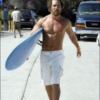 5c8b1fbd240000f7054ce8bd