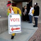 5c8acfce2000009d036fcb81