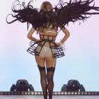 5c8ad00d20000045046fcc05