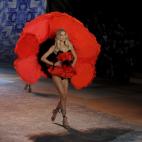 5c8ad0152500001304c9b1d6