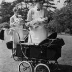 5c8ad069360000c81a6c1ed6