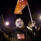 5c8ad0ba360000c81a6c1f56