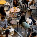 5c8acf073b000070066c9cc9