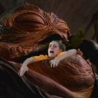 5c8b30f8240000f404a4503f