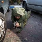 5c8ad07c240000f404a3bd12