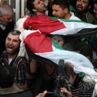 5c8ad0832300007f0123c24f