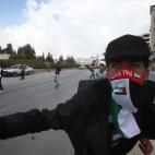 5c8ad0853b000070066c9fa9