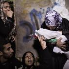 5c8ad087360000c81a6c1f0a