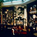 5c8ad156240000f7054c82c5