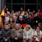 5c8a49ed360000c81a6b4812