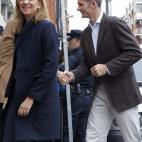 5c8ac765240000f7054c703d