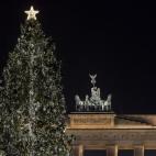 5c8b58342500000d04ca6eaf