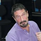 5e37d4fc220000350423e176