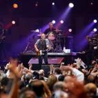 5c8ad390230000040123c7e2