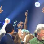 5c8ad3923b000070066ca56e