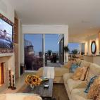 Tiene playa privada.