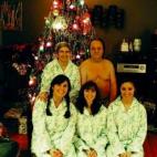 5c8ad332250000e203c9b782